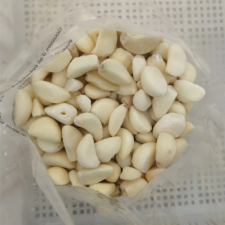 IQF Frozen Garlic